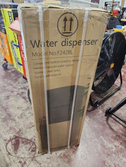 Bottom Loading Water Cooler Dispenser for 5 Gallon Bottle
Hot Cold Room Water Dispenser, Stainless Steel Body & Aluminum Motor with Child Safety Lock 