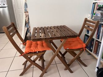 Folding Table and chairs( for two)