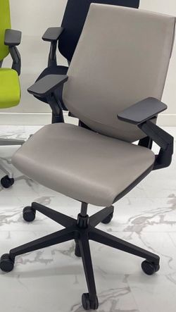 Steel case Gray Gesture Chair
