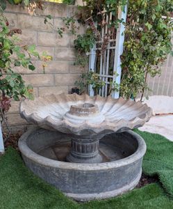 Fountain/Birdbath