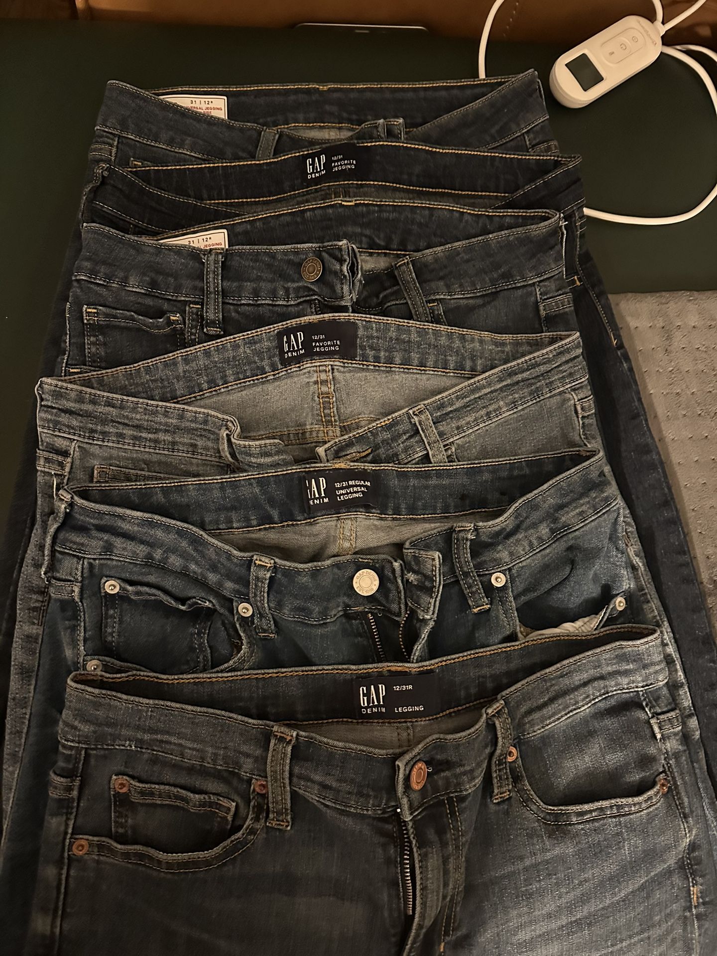 Gap Size 12 Favorite Legging And Jegging fits NEW