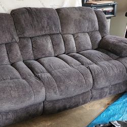 Recliner Couch Good Condition