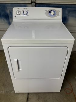 Nice GE Gas Dryer , Free Delivery 🚚 And Installation,3 Months Of Warranty.