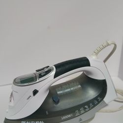BEAUTURAL 1800w Steam Iron