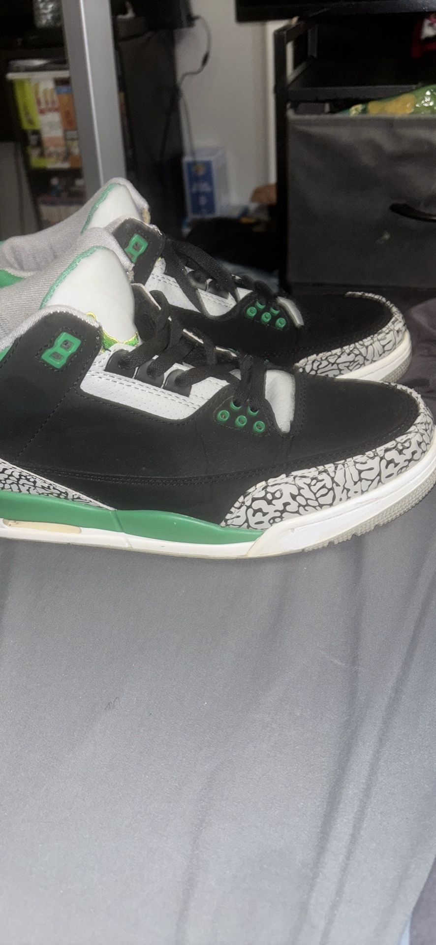 Jordan 3s