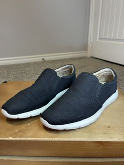 Black Women’s Cushion Soul Slip On Size 7