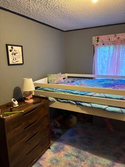 Bunk bed