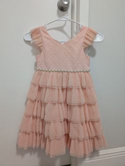 Children's party dress
American Princess