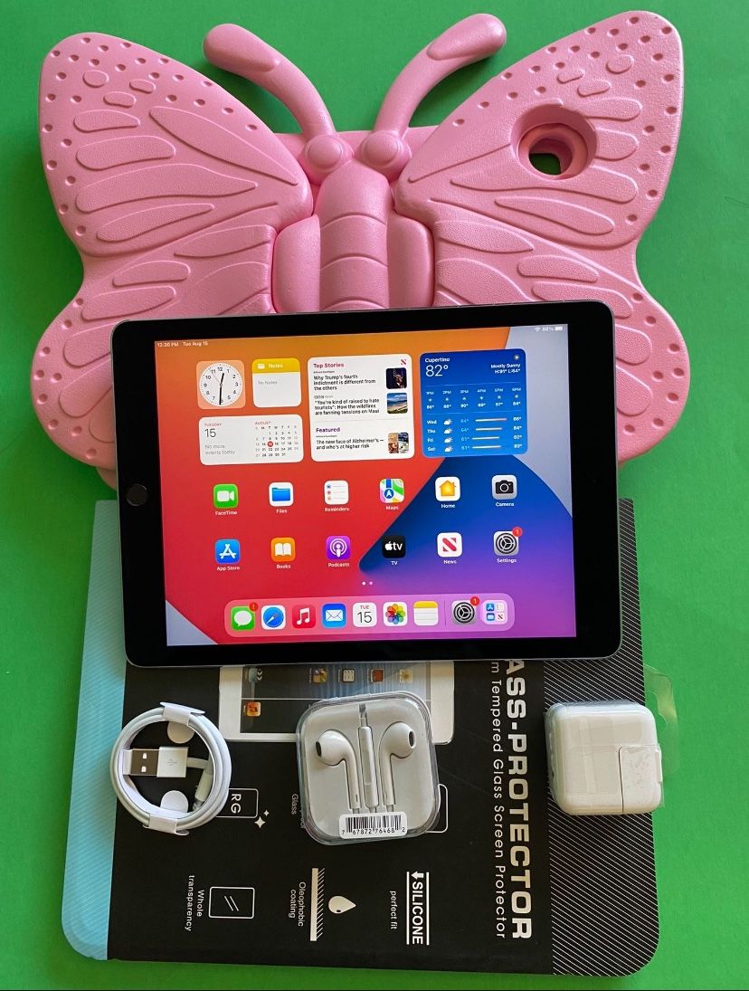 Apple IPad Air 2 (9.7” Retina / Touch ID / iOS 15) 16GB / 32GB / 64GB with pink butterfly kids case & Accessories (Youtube / zoom / Roblox etc support