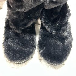 Brand New Dearfoams Women's Beth Faux Fur Fold Down Fuzzy Bootie Slipper
