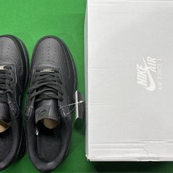 Black Air Force 1 (NO BOX)