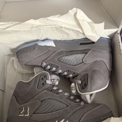 Jordan 5 Wolf Grey