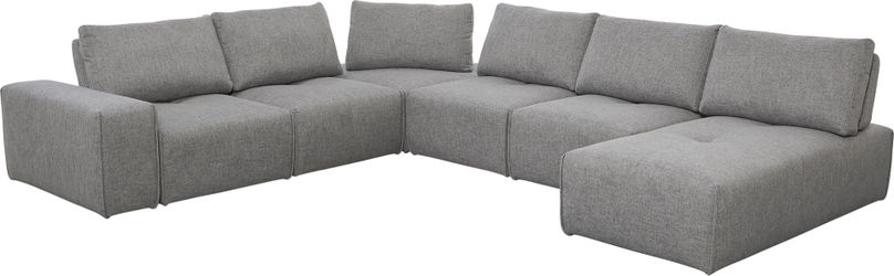 Laney Park Gray 6 Pc Sectional