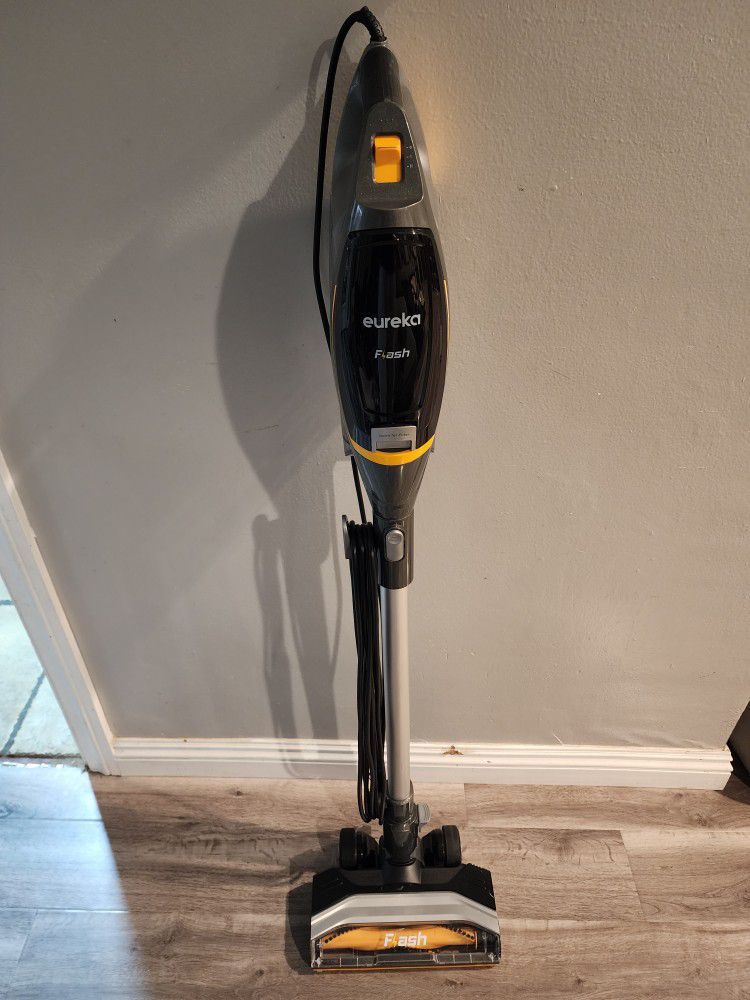 Eureka Flash Stick Vacuum (Price Is Firm)