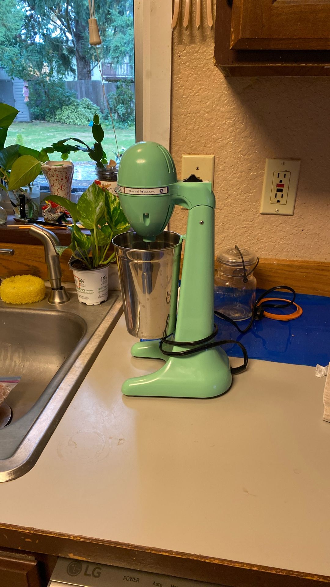 Milkshake/smoothie Mixer