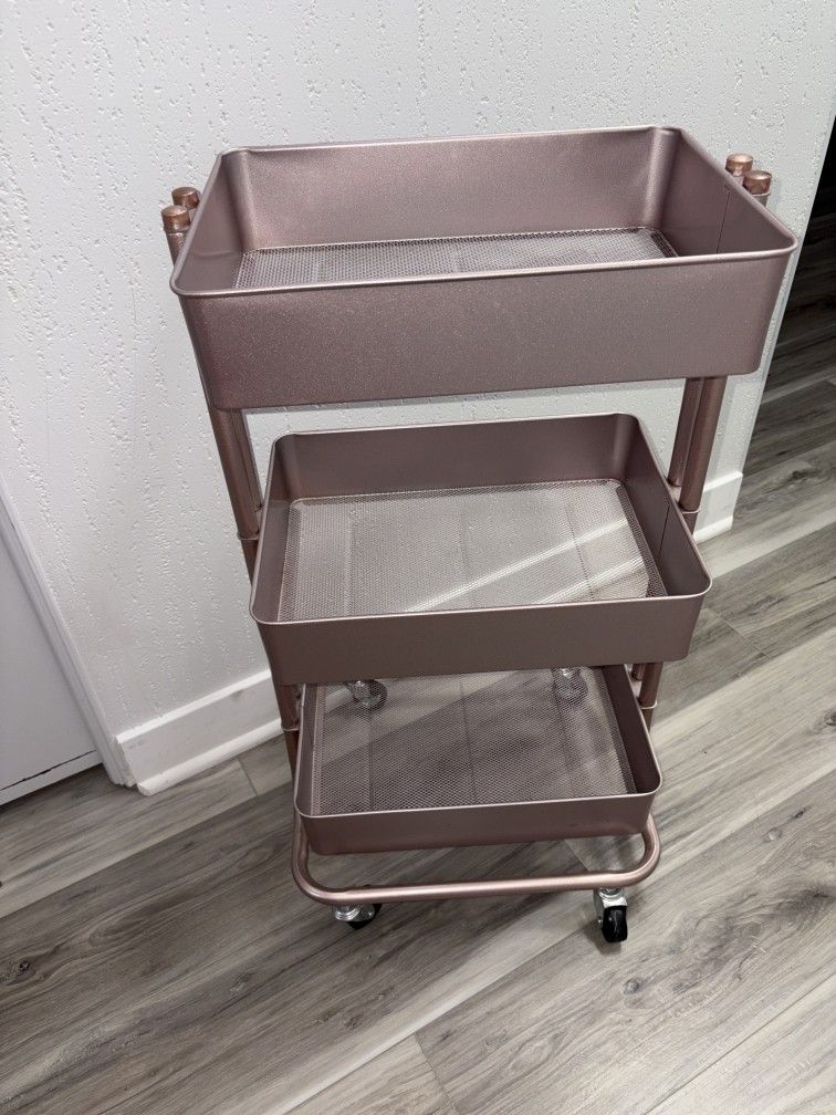 2 Rolling Carts