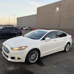 2013  Ford Fusion Titanium 130k miles