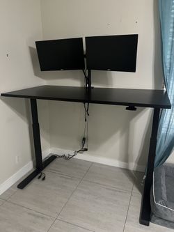 Black Standing Desk