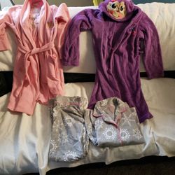 Girls Bath Robes & Sleep Wear