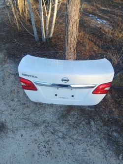 2016 sentra rear complete trunk  oem
