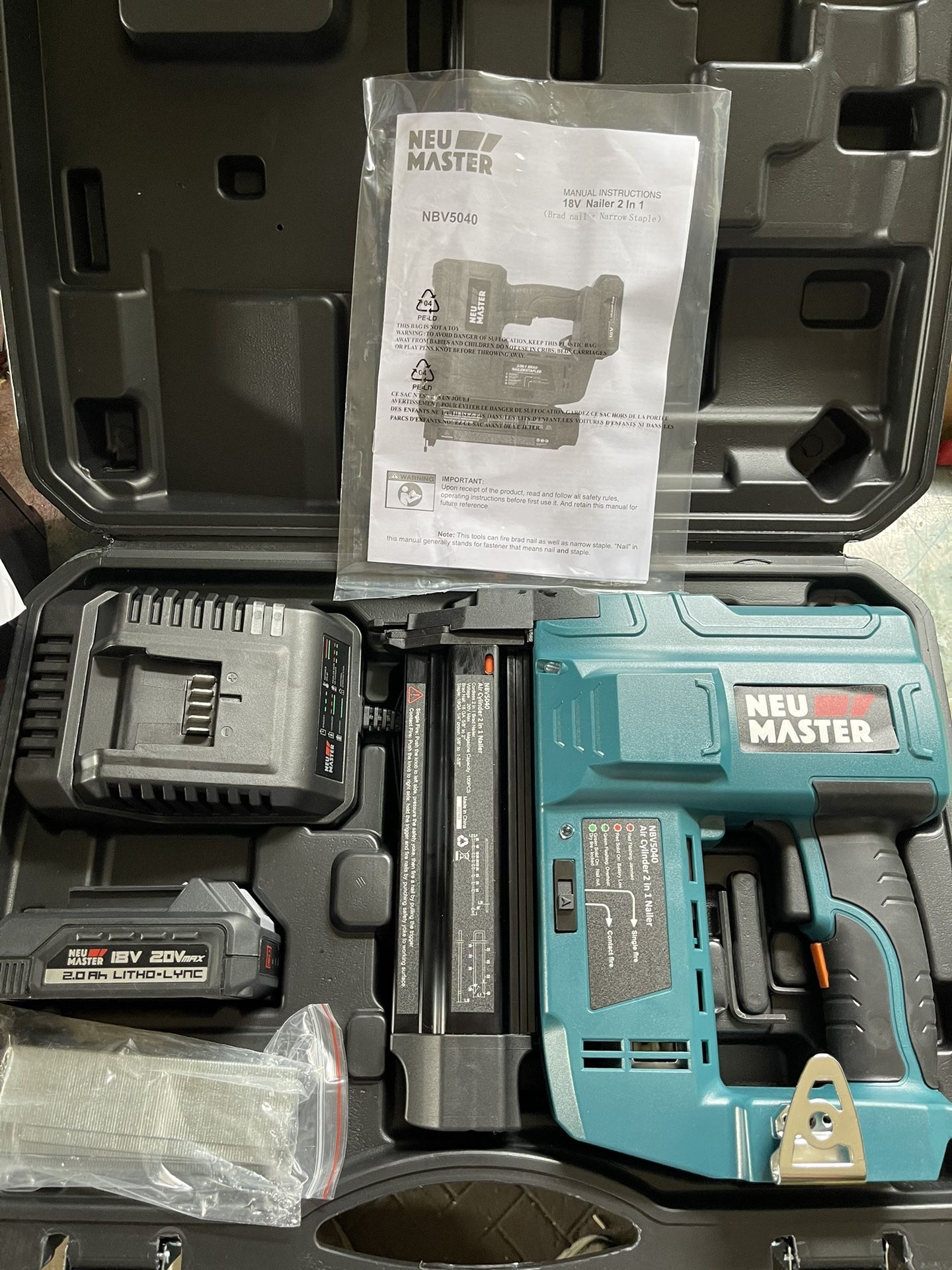 NEU MASTER 18 Gauge 2 in 1 Cordless Brad Nailer/Staple Gun with 2.0Ah Li-ion Battery, 1000pcs Nails and 500pcs Staples Included, for Home Improvement,