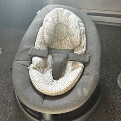 Nuna Baby Rocker