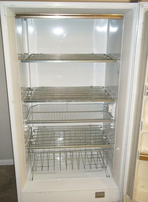 Pick And Pull Tacoma >> Montgomery Ward Signature Deluxe Upright Freezer, 16.1 cu ft. Delivered. for Sale in Tacoma, WA ... Pick And Pull Tacoma >> Montgomery Ward Signature Deluxe Upright Freezer, 16.1 cu ft. Delivered. for Sale in Tacoma, WA ...