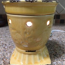 Citron Full Size Scentsy Warmer