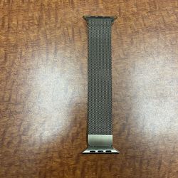 Apple Watch 45mm Milanese Loop Gold Authentic