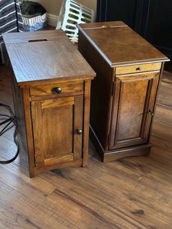 End tables with powered outlets/usb