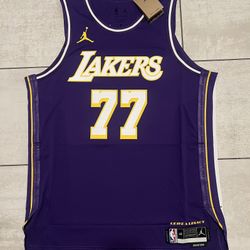 Los Angeles Lakers Luka Doncic Authentic Stitched Jersey Size 48 L
