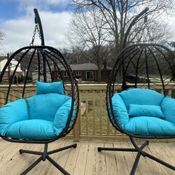 Beautiful, Gorgeous 2 Swings  For Both 