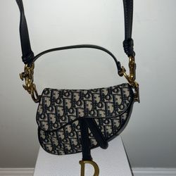 Dior Women’s Mini Saddle Bag Brand New Jordan