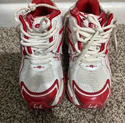 balenciaga runners