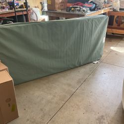 FREE Hospital bed mattress