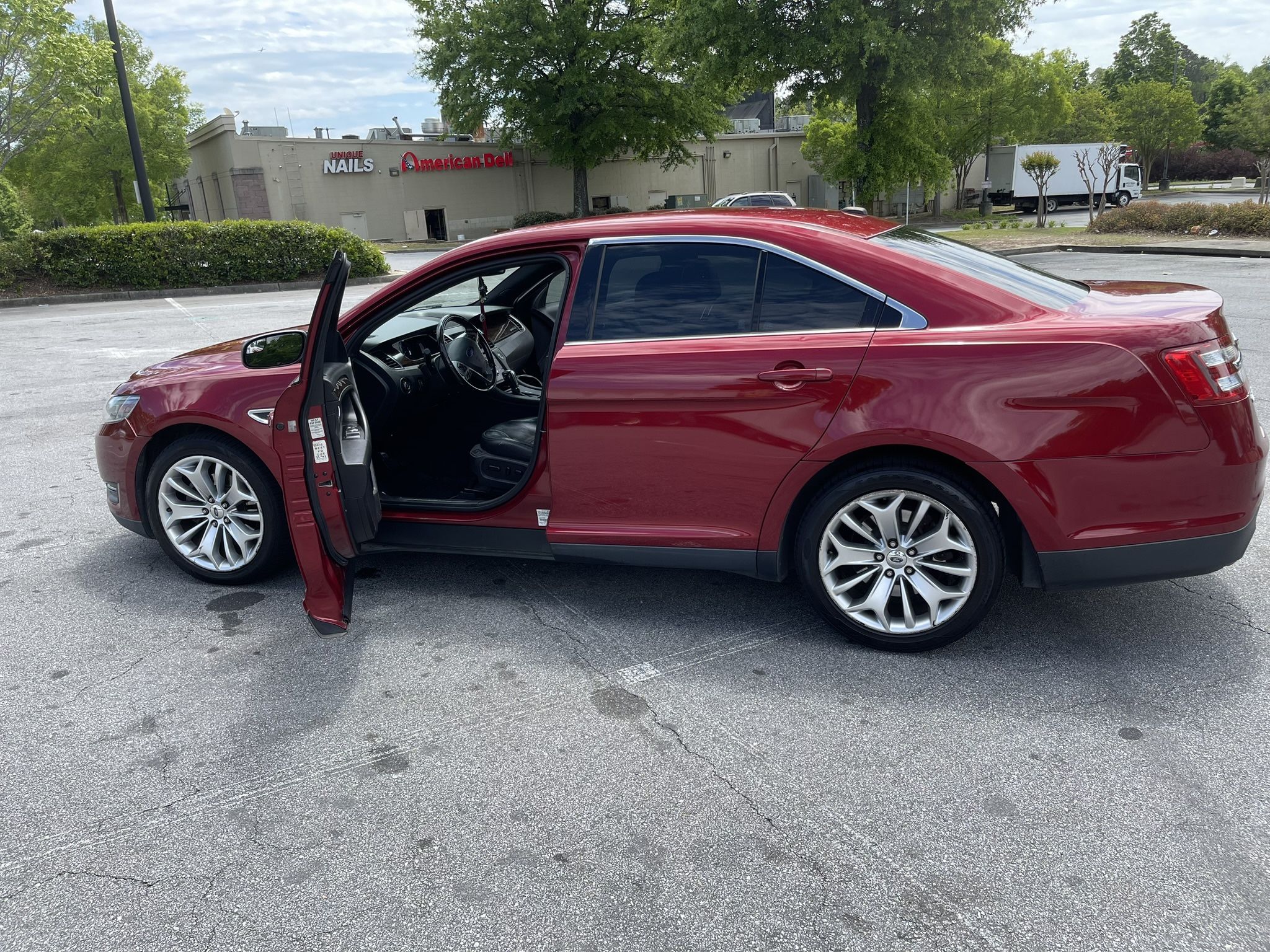 2013 Ford Taurus