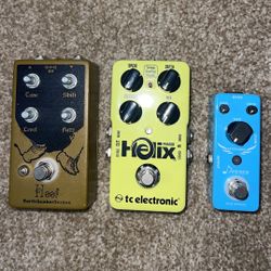 Different Guitar Accessories 