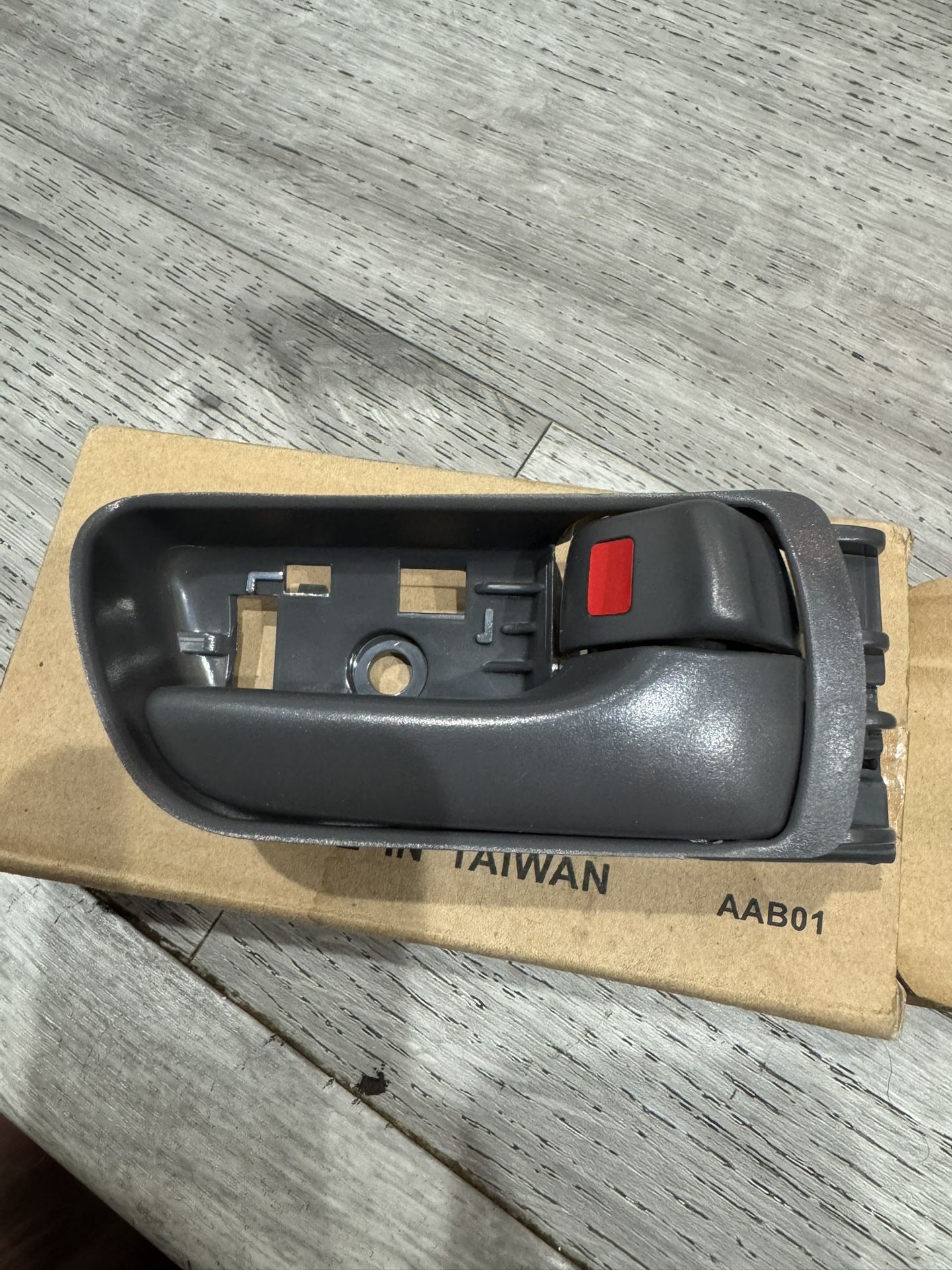 2006 Toyota Sienna - Front, Passenger Side Gray Interior Door Handle, With door lock button