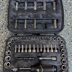 Husky 65pc Socket Set
