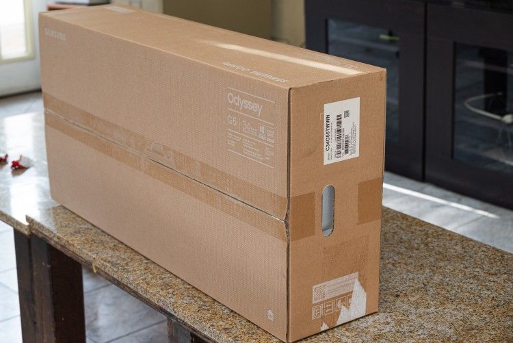 Samsung Odyssey G5 WQHD 165hz HDR Curved Gaming Monitor