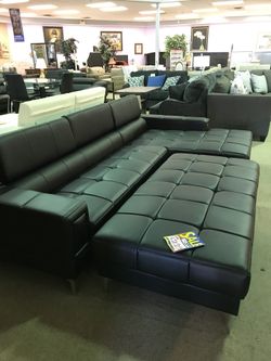 Sectional Free Ottoman brand new