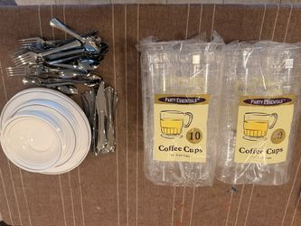 Disposable Realistic Cutlery Plates Set