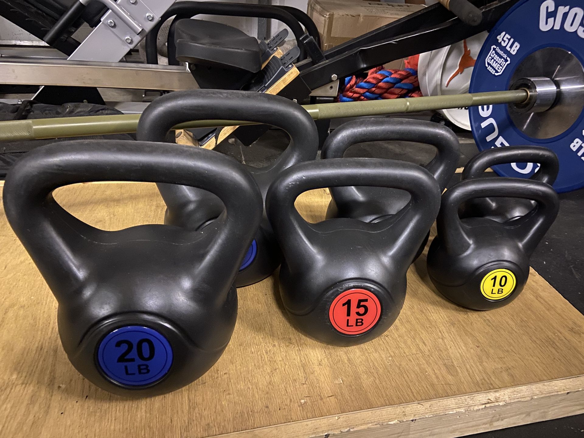 Brand New Kettlebells $1 A Lb
