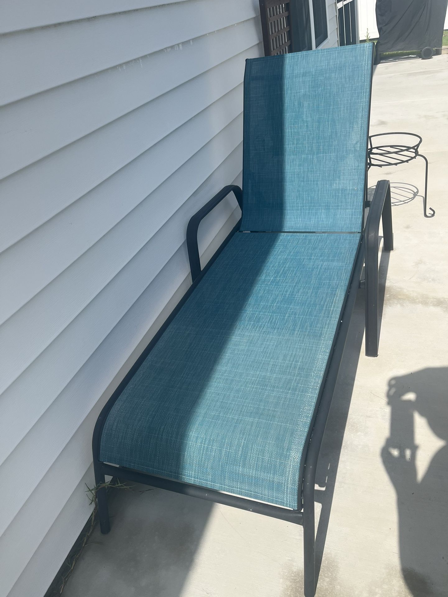 lounge chair