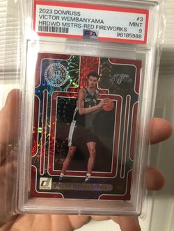 Victor Wembanyama RC hardwood master red fireworks # /25