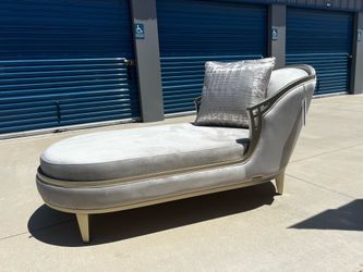 Brand New. Michael Amini Villa Chaise. $599. Only 1 available
