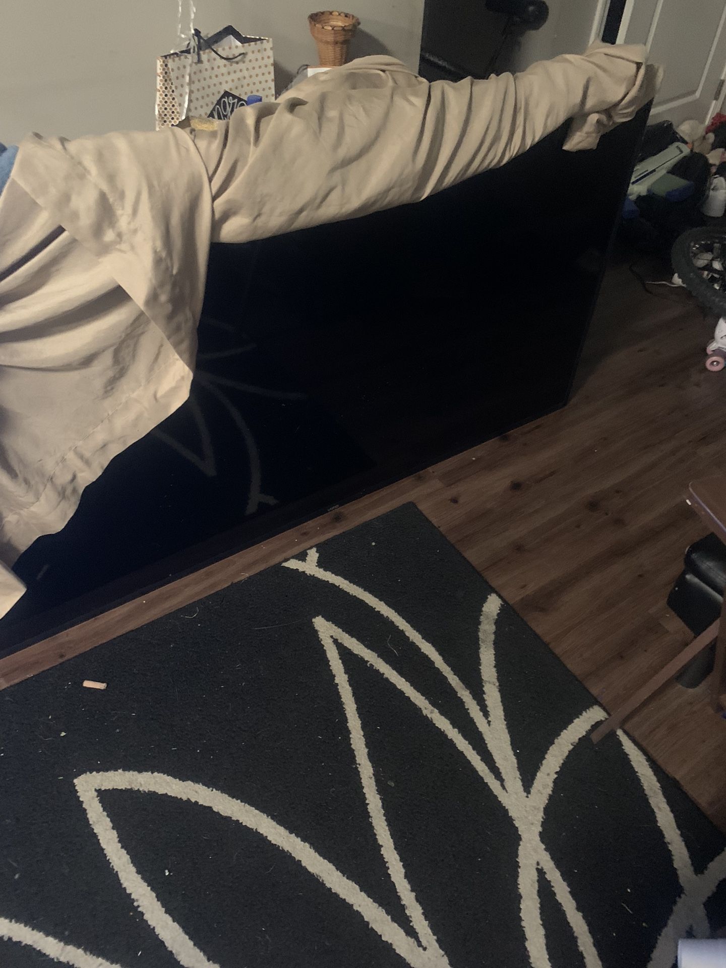 75’ Vizio