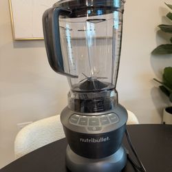 Nutribullet blender 