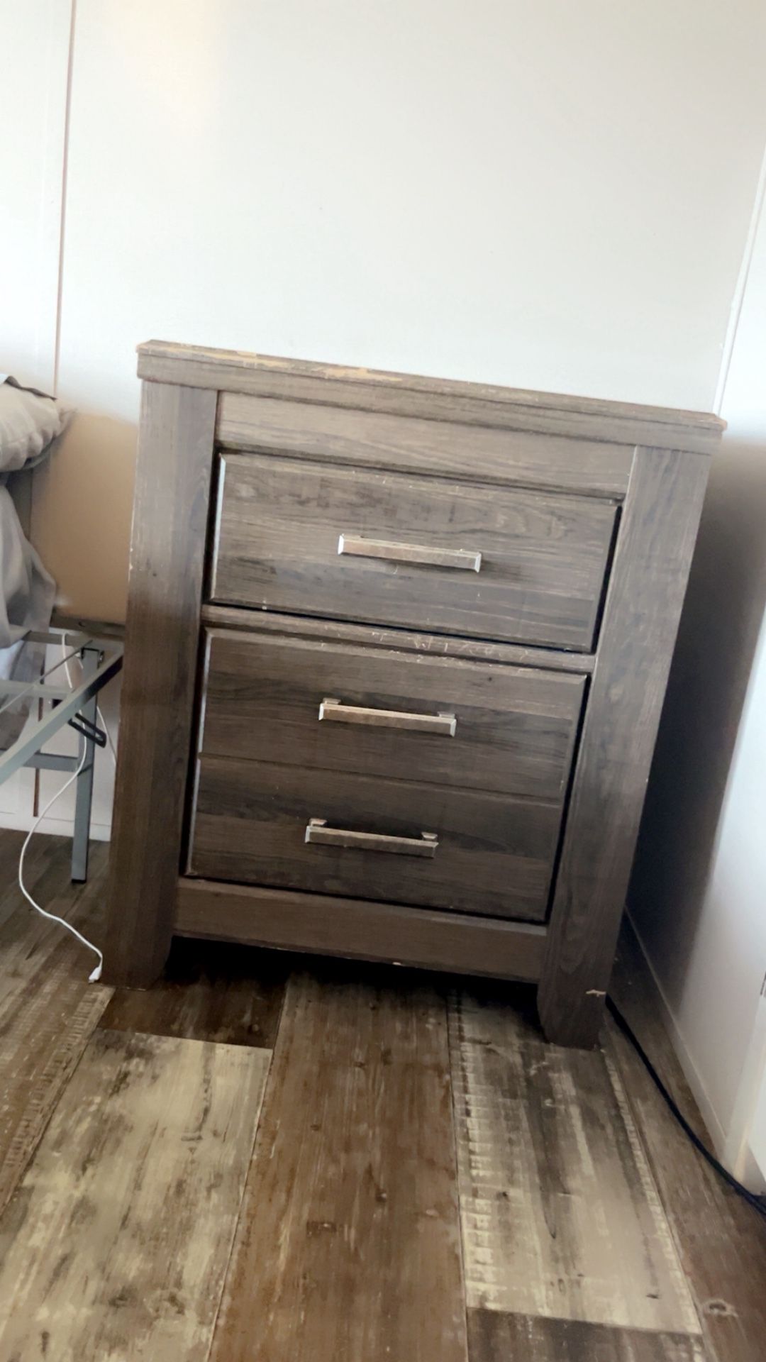 Modeler Brown Greyish Dresser Set