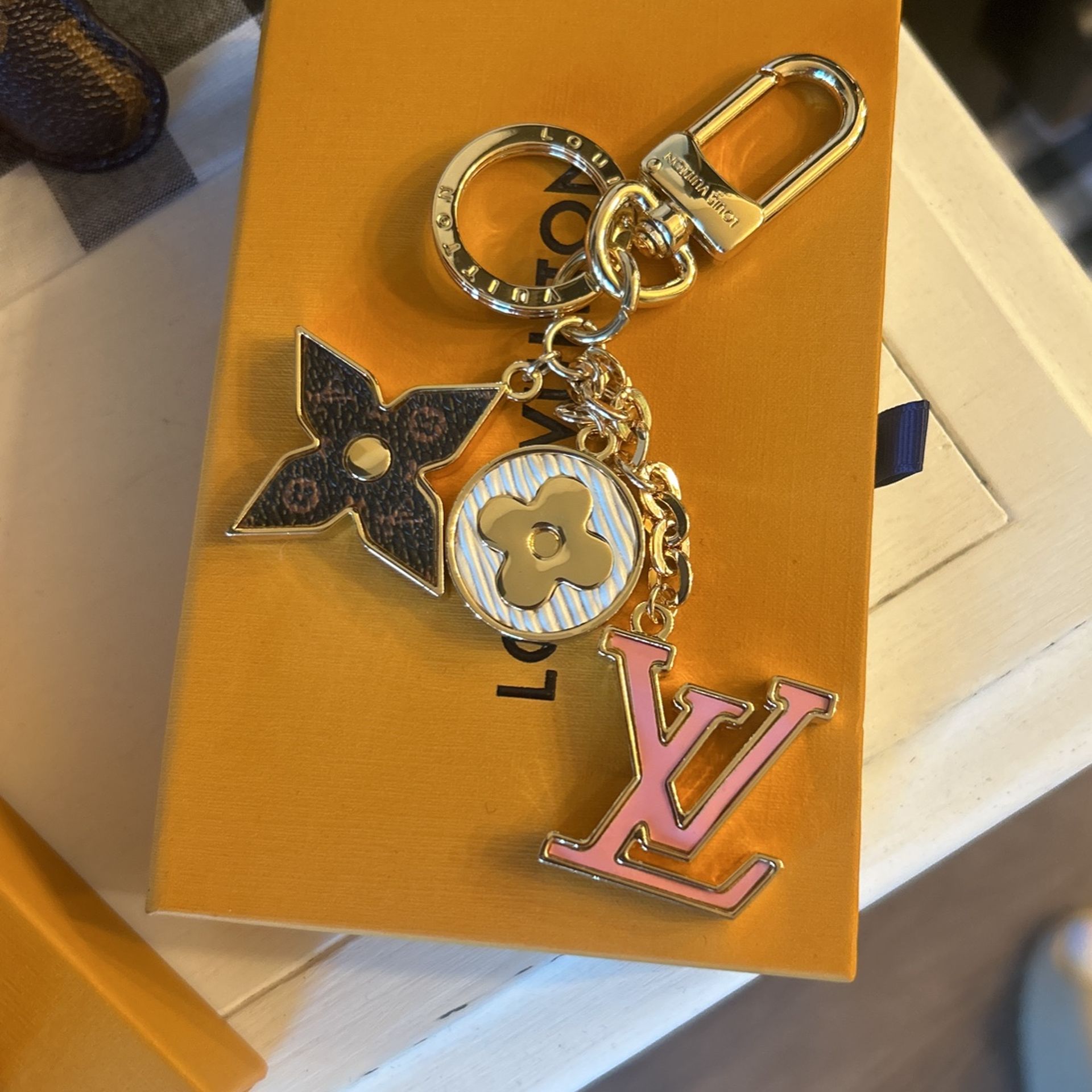 Keychain Purse Charm Comes With Box